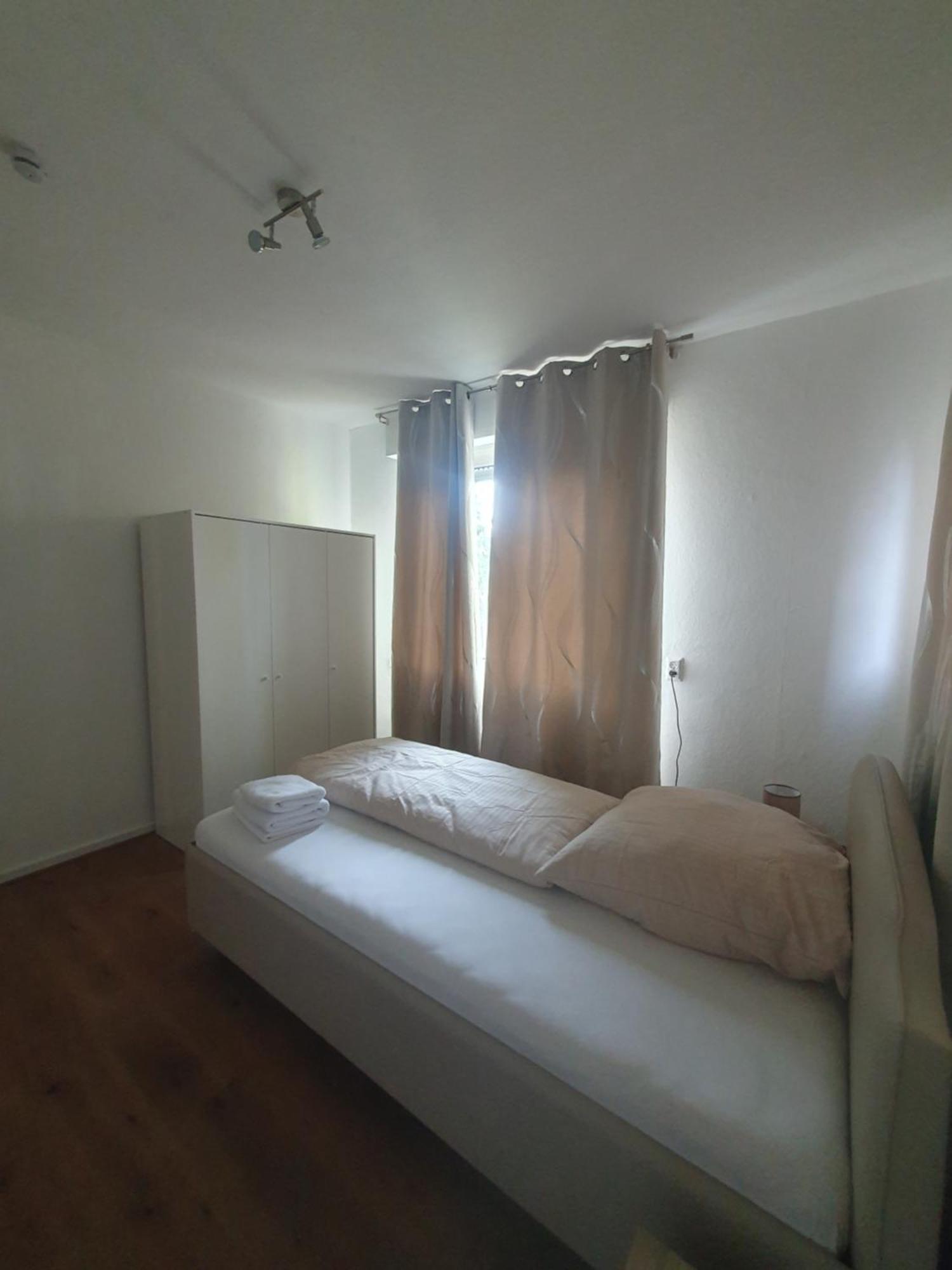 Privatzimmer An Der Uniklinik Mainz - Nur Fuer Weibliche Gaeste Apartment Екстериор снимка