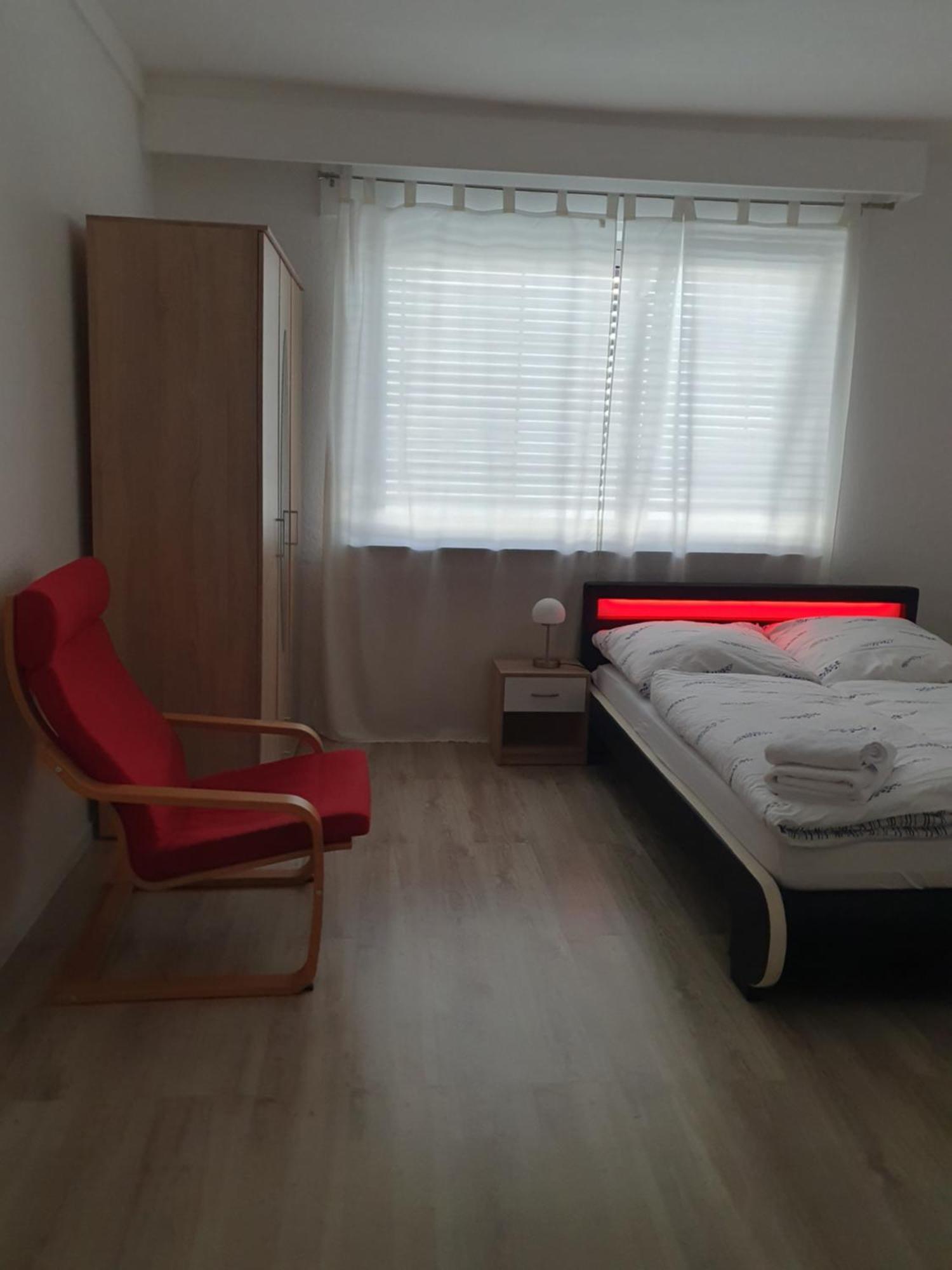 Privatzimmer An Der Uniklinik Mainz - Nur Fuer Weibliche Gaeste Apartment Екстериор снимка